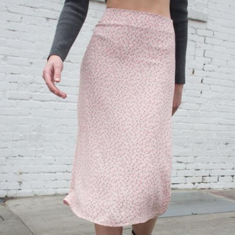 Brandy Melville Phoebe skirt floral print